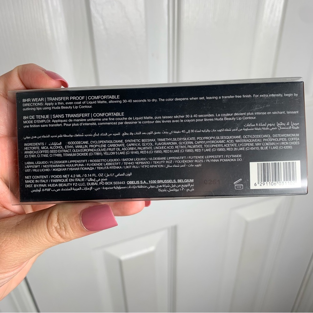 Huda Beauty Liquid Matte Lipstick Girlfriend - Picture 4 of 6